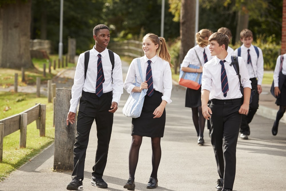 school avoidance, 3 teenagers walking to school